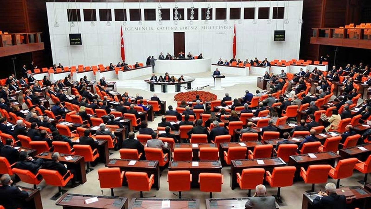 HDP'nin 'deprem vergileri araştırılsın' önergesi AKP-MHP oylarıyla reddedildi