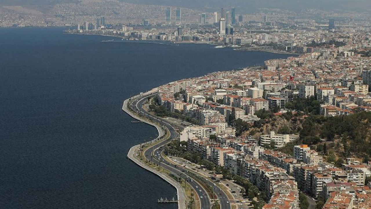 'İzmir'den 13 aktif fay geçiyor, 7 büyüklüğünde deprem üretecek faylar var'