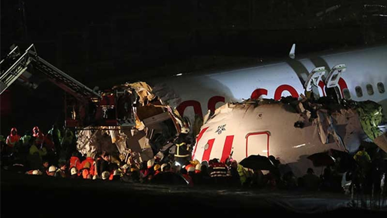 Pistten çıkan uçağın pilotu ile kule görevlileri arasındaki konuşmalar ortaya çıktı