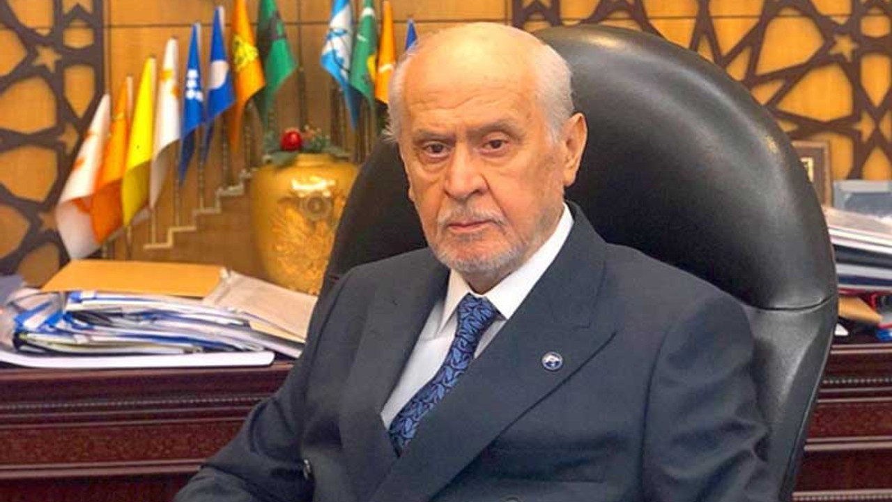 Bahçeli: KKTC Cumhurbaşkanı ENOSİS'n yörüngesine girmiştir, istifa etmelidir