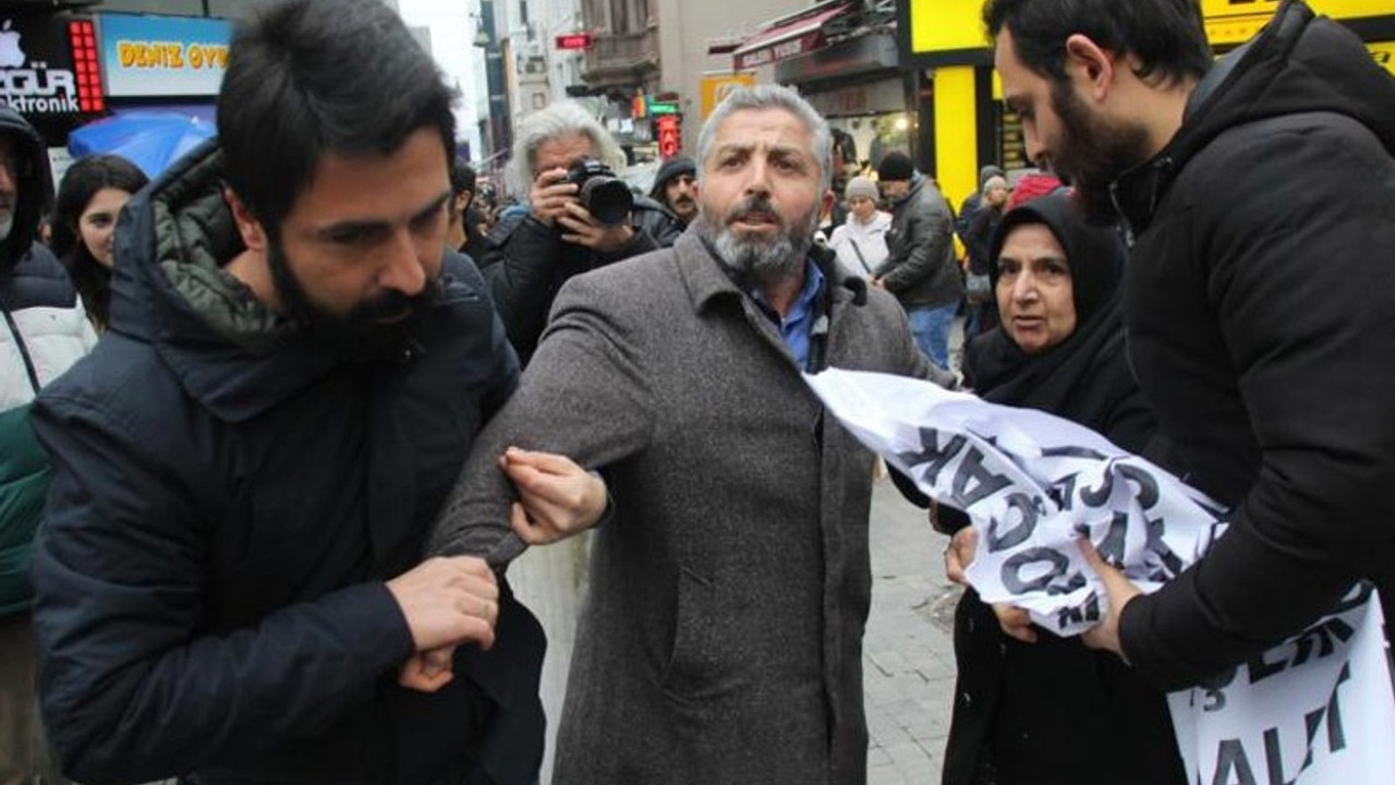 Ölüm orucunda olan Mustafa Koçak'ın anne ve babasına gözaltı