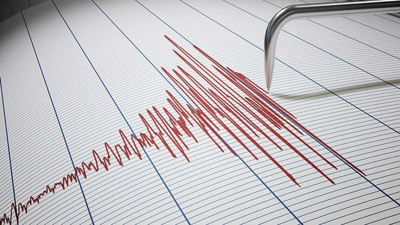 Van'da deprem: Bitlis ve Hakkari'den de hissedildi