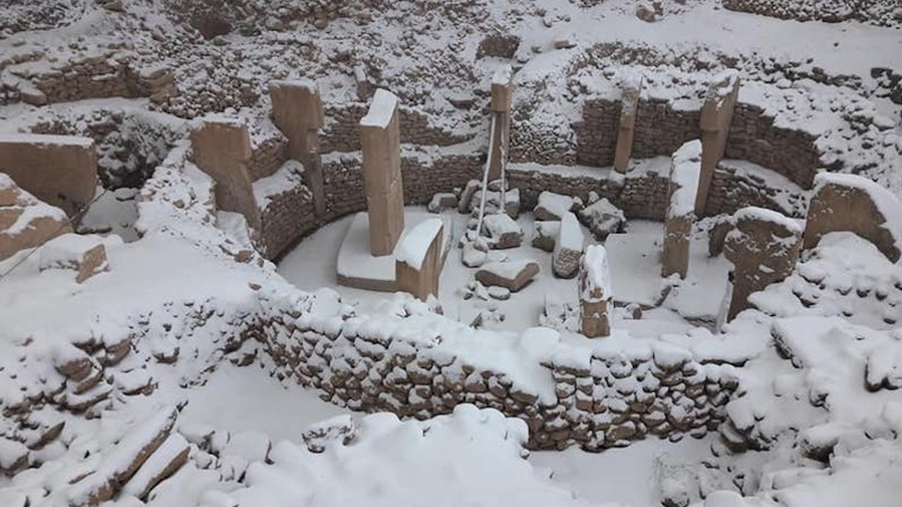 Göbeklitepe dikilitaşlarındaki kabartmalar yok oluyor