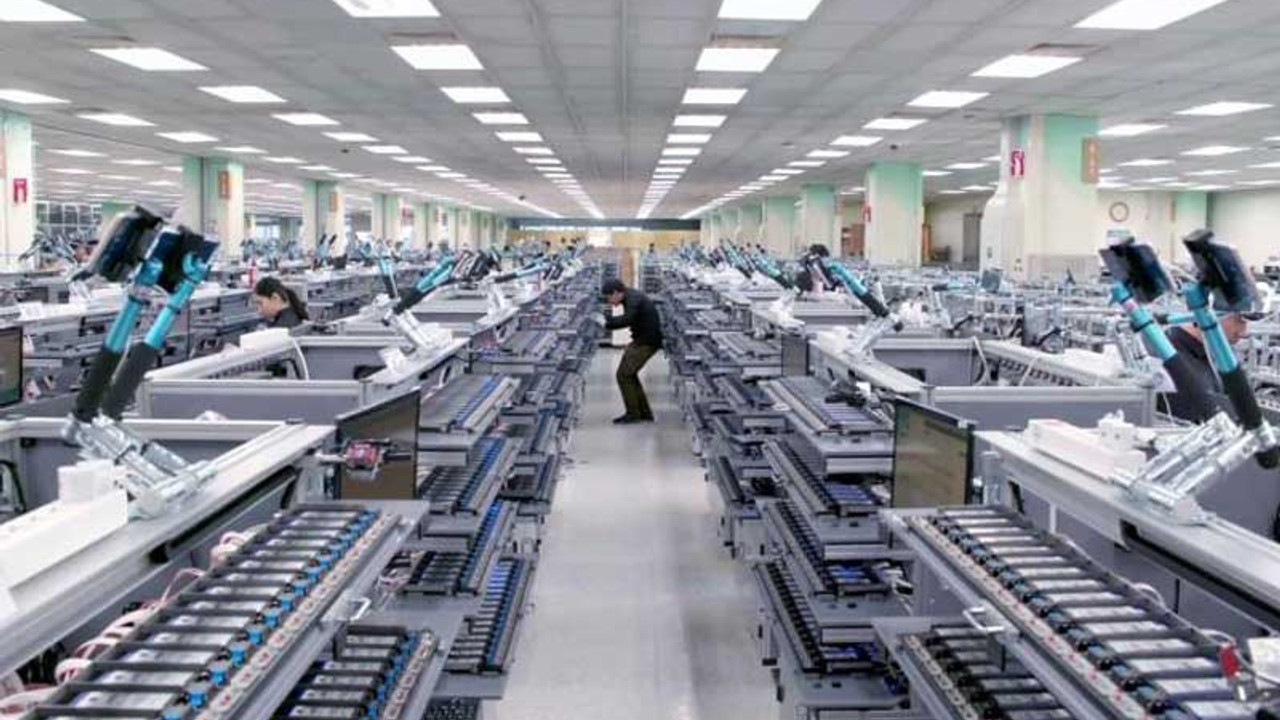 Samsung, koronavirüs nedeniyle fabrikasını kapatıyor