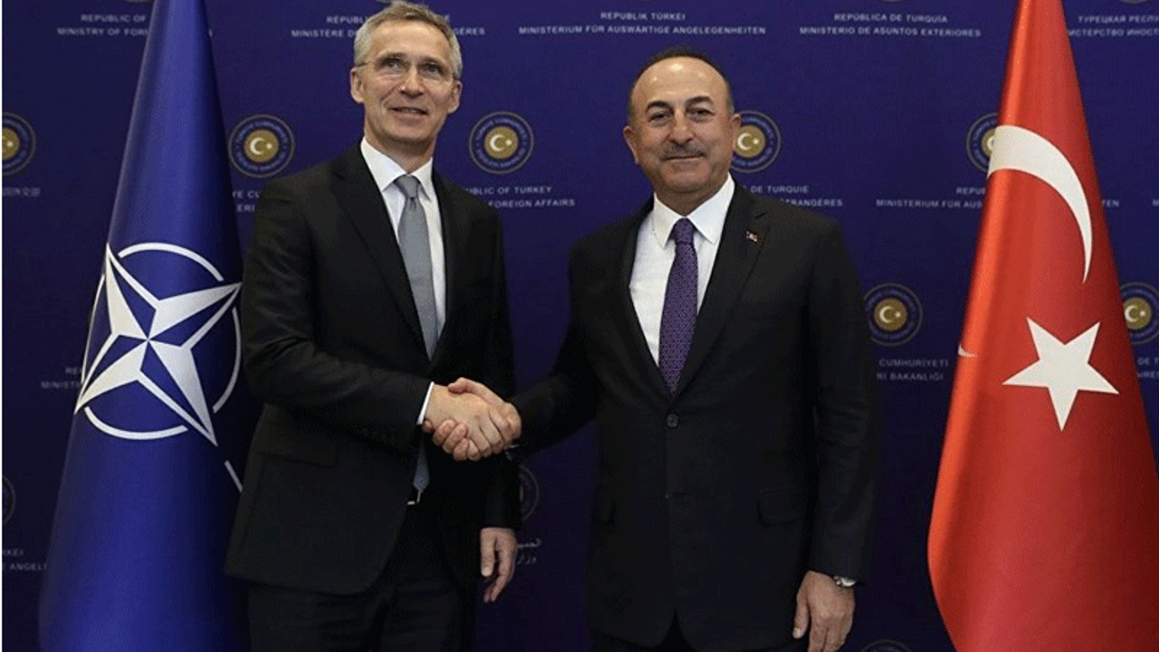 Dışişleri Bakanı Çavuşoğlu, NATO Genel Sekreteri Stoltenberg'le görüştü