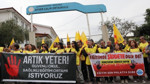 Eğitim emekçileri saldırının olduğu okulun önünde: Hafıza merkezi yapılmalı