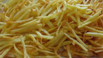Patates kızartırken tavaya 1 kaşık eklenirse patatesler nar gibi kızarıyor