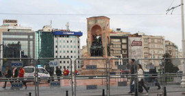 Taksim'de 8 Mart ablukası