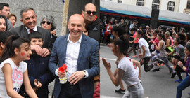 İzmir'de 8 Mart eylemi ve koşusu