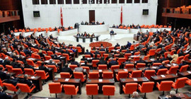AKP'de CHP'li Özkoç'un dokunulmazlığının kaldırılması tartışılıyor
