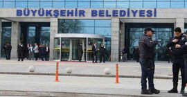 Ankara’da 12 yaş altı çocuğu olana annelere idari izin