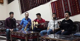 Koronavirüse karşı şarkılı mücadele: Oy korona korana de get benden o yana