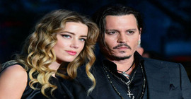 Johnny Depp parmağını kendisi kesmiş