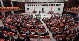 AKP infaz yasa teklifine 'erken yaşta evlilikleri' dahil etmek istedi