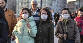 'Türkiye'de vakalar 20-27 Nisan'a kadar tepe noktasına ulaşacak'