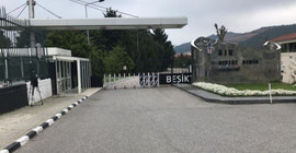 Beşiktaş sahaya indi