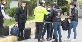 Sahte seyahat belgesi satanlar serbest bırakıldı