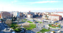 İstanbul Bağcılar’da meydan, cadde ve sokaklar yayalara kapatıldı
