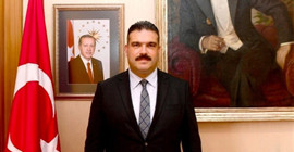 Anadolu Üniversitesi Rektörü istifa etti