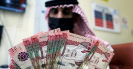 Petrol fiyatları düştü, Suudi Arabistan KDV'yi üçe katladı