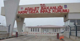 'Tüm haklardan yoksun bırakılan Afrinli tutuklular tedavi de edilmiyor'