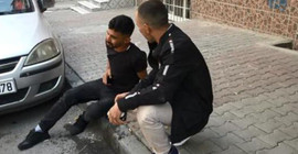 Fırıncılar sokak ortasında kavga etti: Bir yaralı