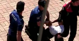 Polis şiddeti durmuyor: Anne kucağındaki bebek de biber gazından etkilendi