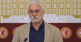 HDP'li Oluç: Yassı Ada'da Menderes, Ankara'da Evren olmakla demokrat olunmaz
