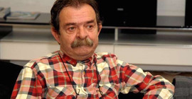 Yazar Oruç Aruoba yaşamını yitirdi