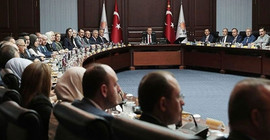 AKP MYK üyelerine Coronavirus testi yapılacak