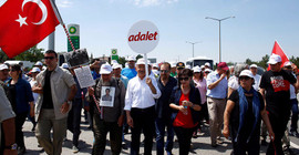 Adalet Yürüyüşü'nde internet ve telefon kesintisi