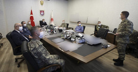 İbrahim Kalın ve Ömer Çelik'ten Haftanin açıklaması