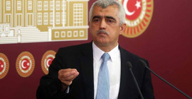 Ömer Faruk Gergerlioğlu: Beyaz Torosların yerini siyah Transporter aldı