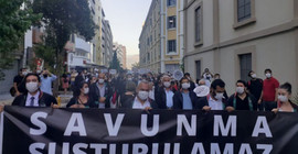 İzmir Barosu'nun eylemi polis tarafından engellendi, Baro başkanları Ankara'da toplanacak