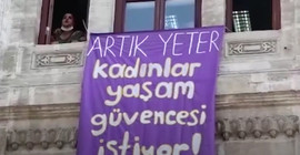 Aile, Çalışma ve Sosyal Politikalar Bakanlığı İl Müdürlüğü'nde eylem yapan 7 kadın gözaltına alındı