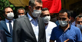Ziya Selçuk, patlamada ölen öğretmenin taziyesinde, 'üretim devam edecek' dedi