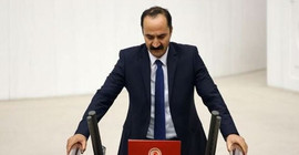 HDP’li Mensur Işık hakkında eşine şiddetten 'uzaklaştırma' kararı