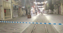 İstiklal Caddesi'nde şüpheli paket