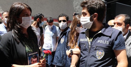 HDP: Cumartesi Anneleri'nin sesini kısamayacaksınız
