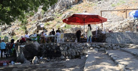 Kutsal kabul edilen Munzur Gözelerine stant açtılar: Arkamız sağlam, kimse dokunamaz