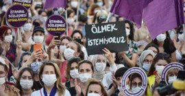 310’dan fazla kadın örgütü ve 150'ye ye yakın STK'dan İstanbul Sözleşmesi için nöbet
