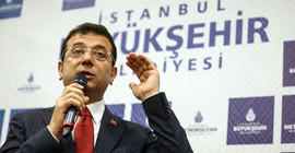 Farklı inanç temsilcileriyle bayramlaşan İmamoğlu: Bu zenginliği büyüteceğiz