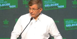 Davutoğlu: Türk Lirası'nı bu seviyeye düşürenler ihanet içerisindeler