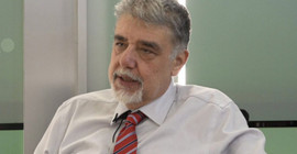 Ekonomist Atilla Yeşilada: Ekonomiyi sanki ölüme terk ettiler