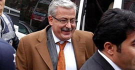 Eski Rektör Okudan'a girmediği ameliyatlardan para aldığı iddiasıyla soruşturma