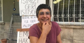 Acun Karadağ evi basılarak 3 kitapla birlikte gözaltına alındı