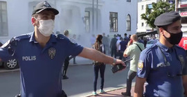 Bursa'da işleri kötü giden esnaf valilik önünde bedenini ateşe verdi