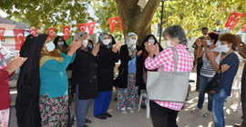 Kirazlıyayla kadınları maden için kesilen ağaçların yerine fidan dikti