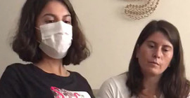 Engelli öğrenciyi üçüncü katta sınava aldılar, annesi sırtında taşıdı