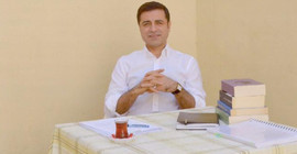 Demirtaş: Geçmişle yüzleşmeyi bir kenara atalım demiyorum, bunu kişiler üzerinden yapmayalım diyorum